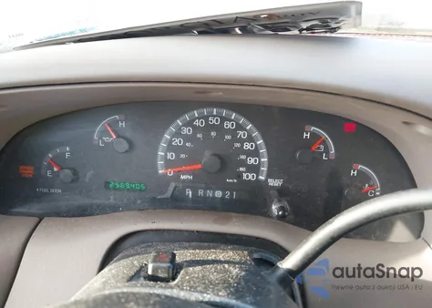 2002 Ford F-150 Xl/Xlt z USA, uszkodzony, nr VIN 1FTRX17262NA80197